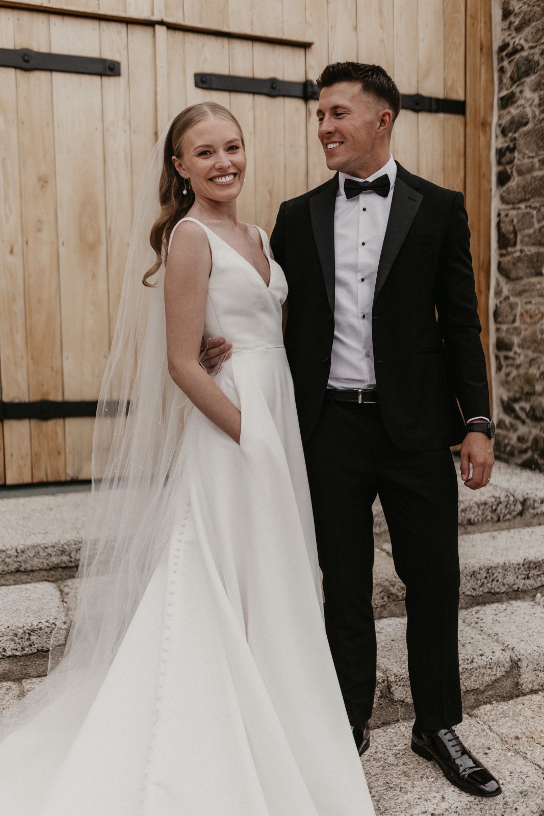 Molle & Ole | Real Wedding Inspiration at The Great Barn Devon | Rustic Chic Minimalist Summer Destination Wedding Planning Inspo