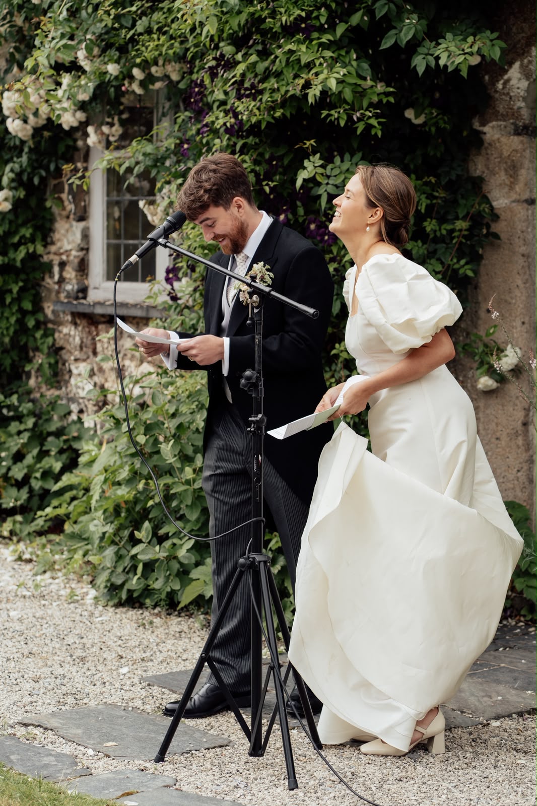 outdoor wedding ceremony speeches devon venue